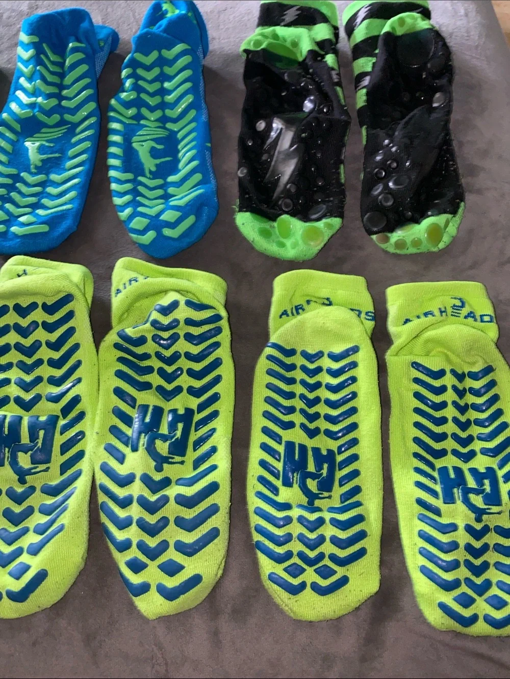 Bundle of 6 medium/large Green, Blue & Purple non-slip  Athletic Socks